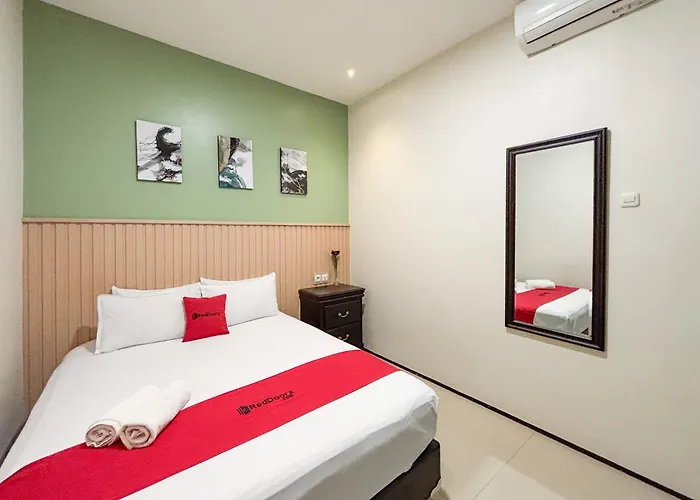 RedDoorz near Taman Krida Budaya Malang